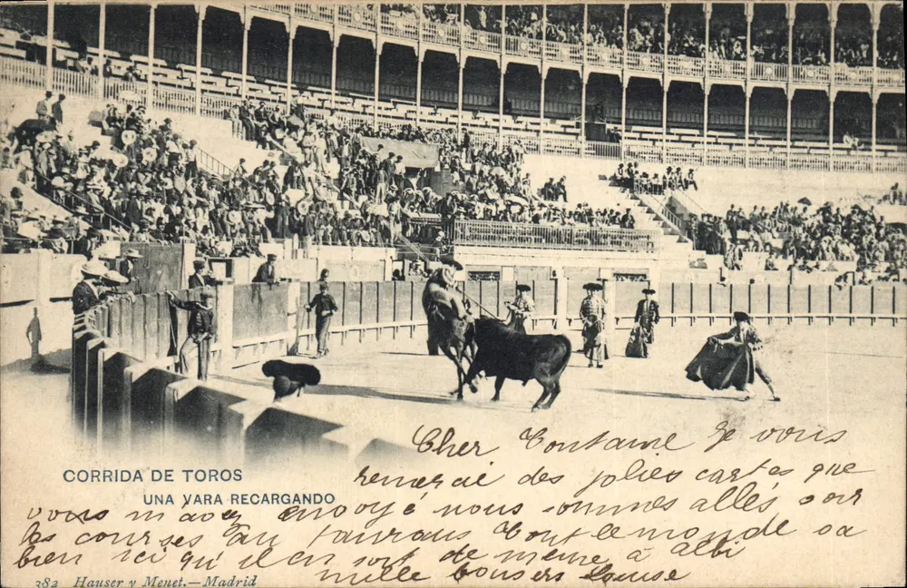 Corrida de touros — Uma yara recarregando — Hauser y Menet, n° 382 - Frente