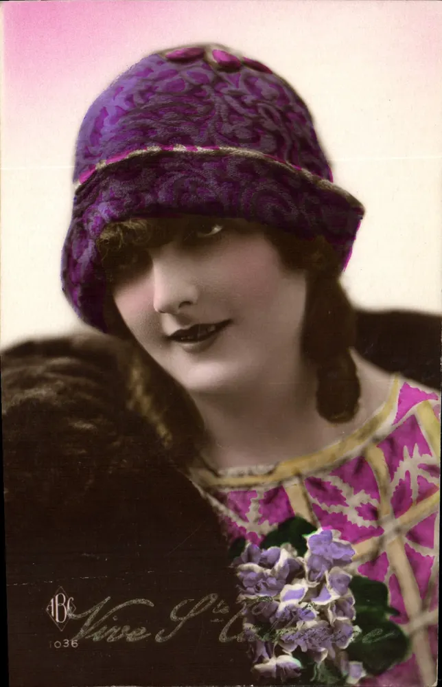 Jeune femme en chapeau violet — portrait — éditeur ABC, n° 1036 - Vorderseite