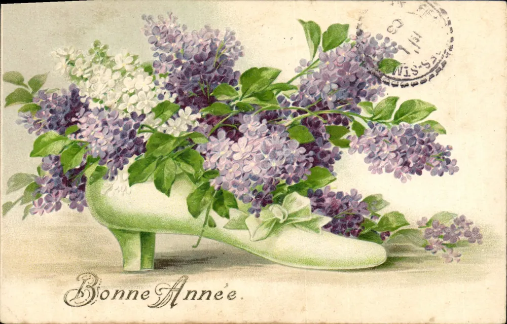 Flores de lila em um sapatinho — Boa Ano — editor não visível - Frente