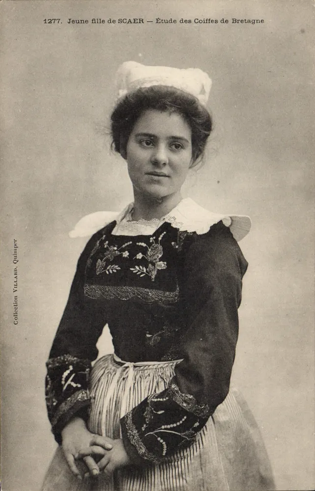 Giovane ragazza di SCAER — Studio sui Cappelli della Bretagna — Collezione Villamn, Quimper - Recto