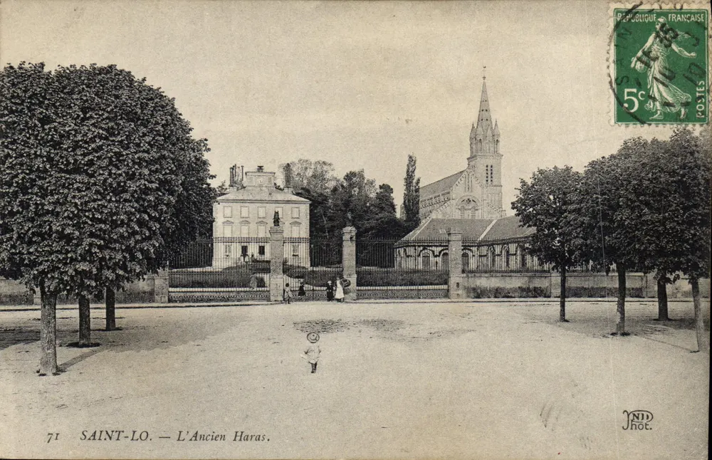 Saint-Lô — Das alte Haras — NDI Phot. - Vorderseite