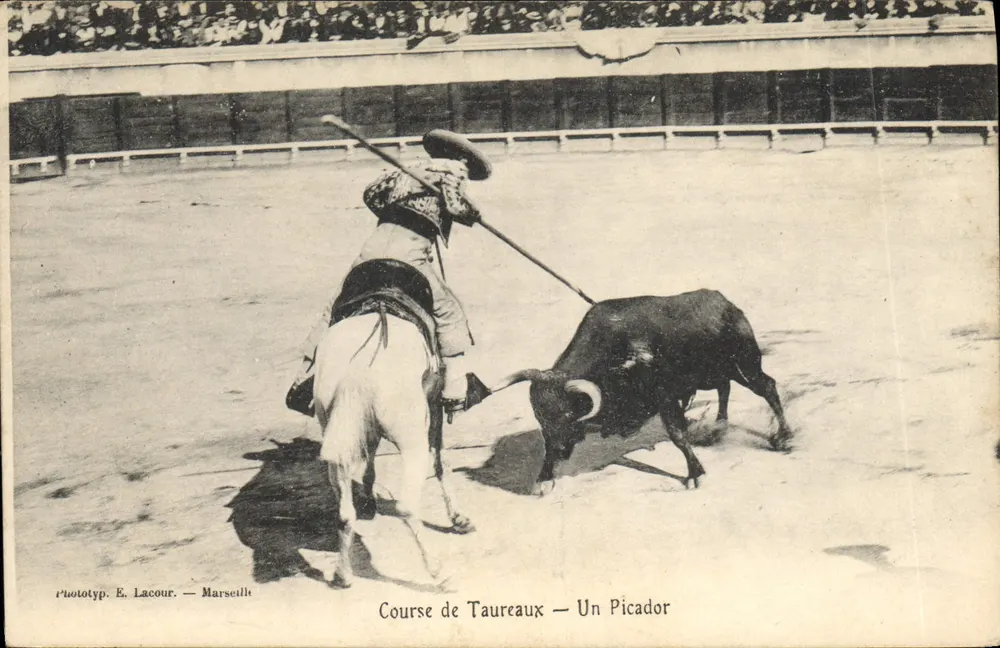 Corrida de Touros — Um Picador — Fototip. E. Lacour — Marselha - Frente
