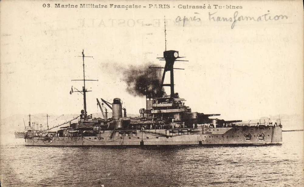 Turbine-Kreuzer — Französische Marine — PARIS — Nach Umbau - Vorderseite