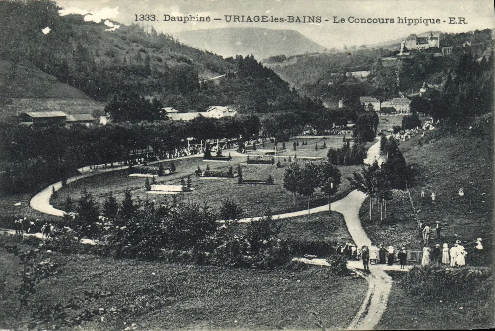 Uriage-les-Bains — A competição hípica — E.R. n°1333 - Frente