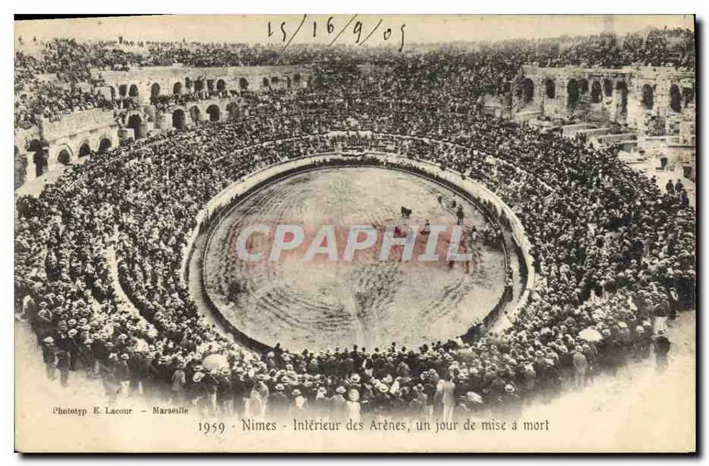 Nîmes - Innenansicht der Arenen, ein Tag der Hinrichtung — Phototyp E. Lacour - Marseille, Seriennummer nicht sichtbar - Vorderseite