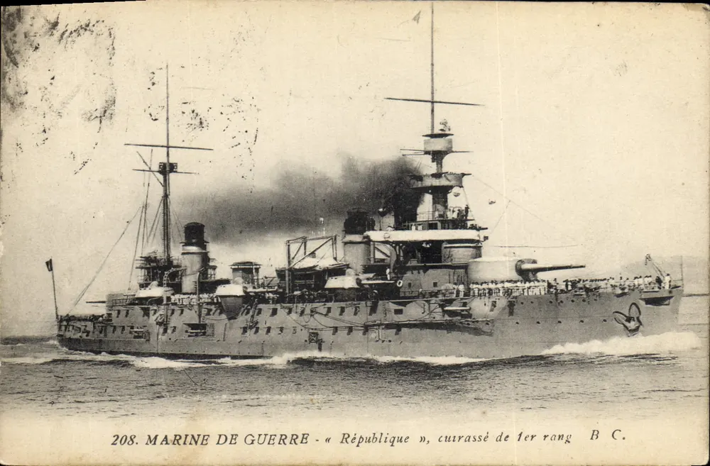 Kriegsschiff « République » — Schlachtschiff erster Klasse — B.C. — n°208 - Vorderseite