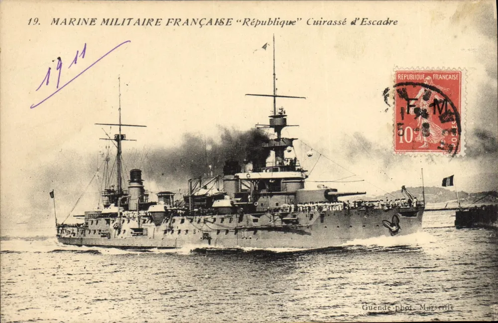 Französische Marine "République" Schlachtschiff — Guende phot. Marseillat - Vorderseite