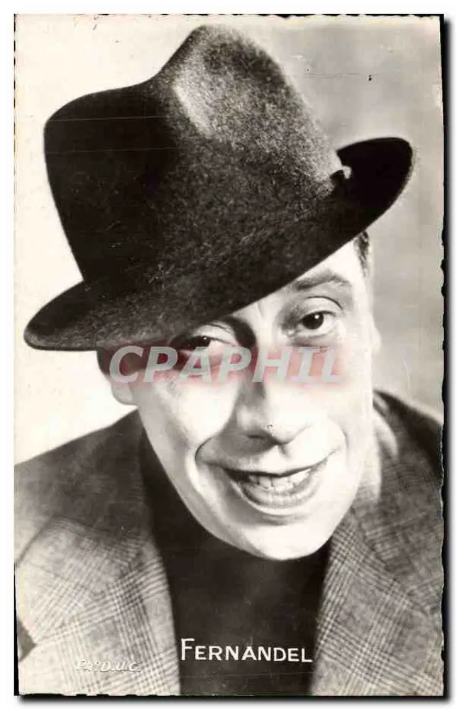 Fernandel — retrato sorridente com traje e chapéu — editor Chantel, Rueil (S.-O.) - Frente