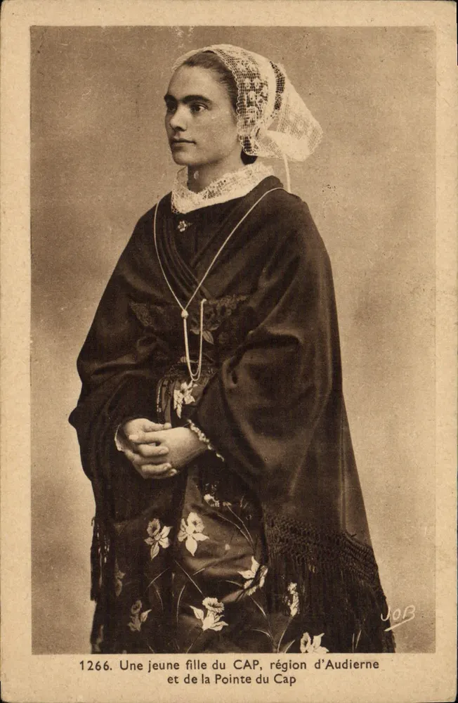Ein junges Mädchen aus dem CAP, Region Audierne — JOB, n° 1266 - Vorderseite