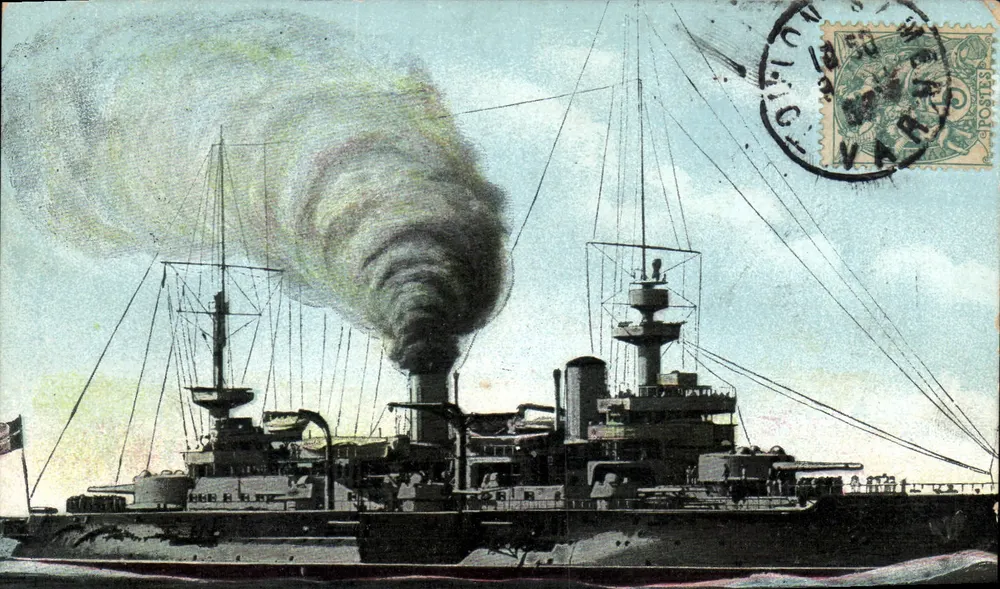 Kriegsschiff — Blick von der Seite — Verlag AQUIL-PROTO, L.Y. & CH. - Vorderseite