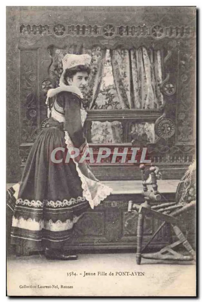 Junge Frau aus PONT-AVEN — Sammlung Laurent-Nel, Rennes — n° 3584 - Vorderseite