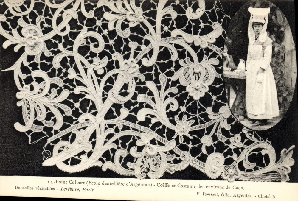 Echte Spitze — Point Colbert (Spitzen-Schule Argentan) — Kopfbedeckung und Kleidung aus der Umgebung von Caen — E. Roussell, Verlag, Argentan - Vorderseite