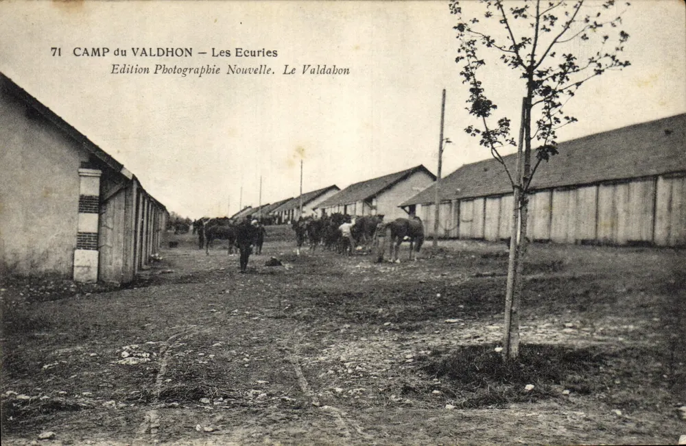 Camp Vald'hon — Die Ställe — Édition Photographie Nouvelle, Le Valdabon - Vorderseite