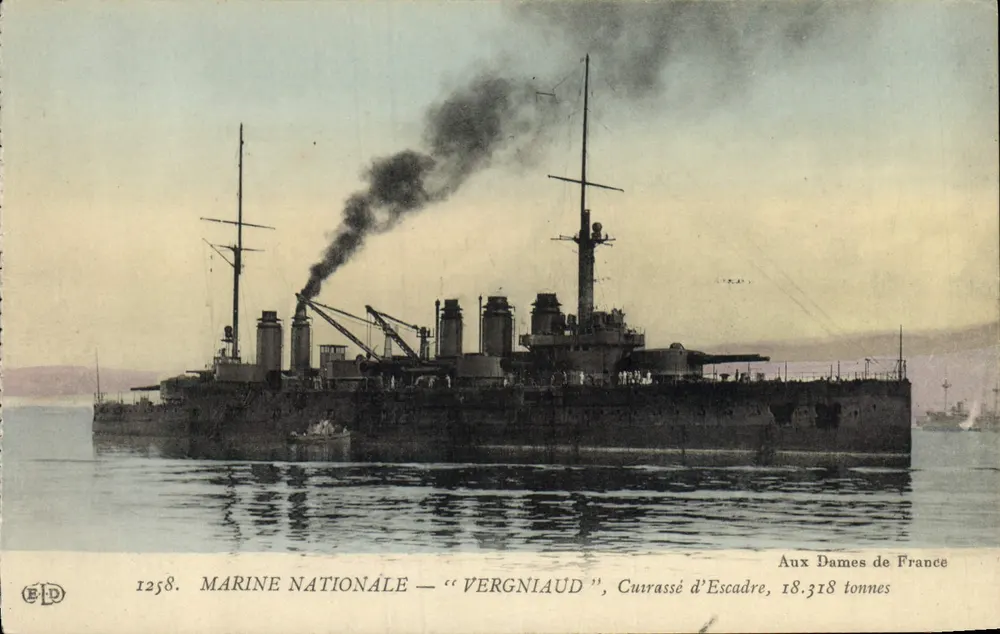 Kreuzer "Vergniaud" — Marine Nationale — An die Damen Frankreichs - Vorderseite