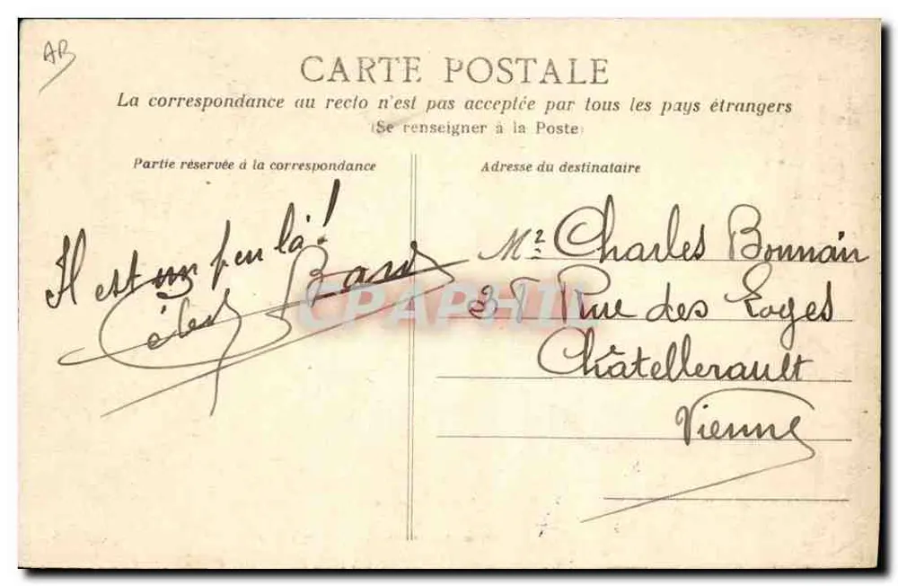 Traje de Plougastral-Si-Germain — Homem em traje tradicional com chapéu e jaqueta bordada — Héliotypie Dugas & Cie, n° A 33 - Verso