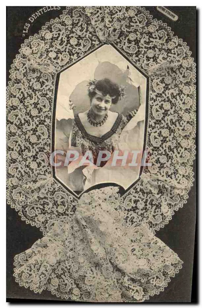 Mulher em vestido de renda — Editor A. Bergéret & Cie, N° 1007 - Frente
