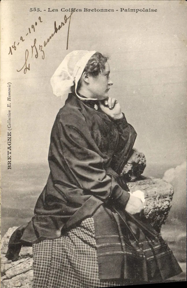 As Coifas Bretãs - Paimpolaise — Série 555 — Editor E. Hamon - Frente