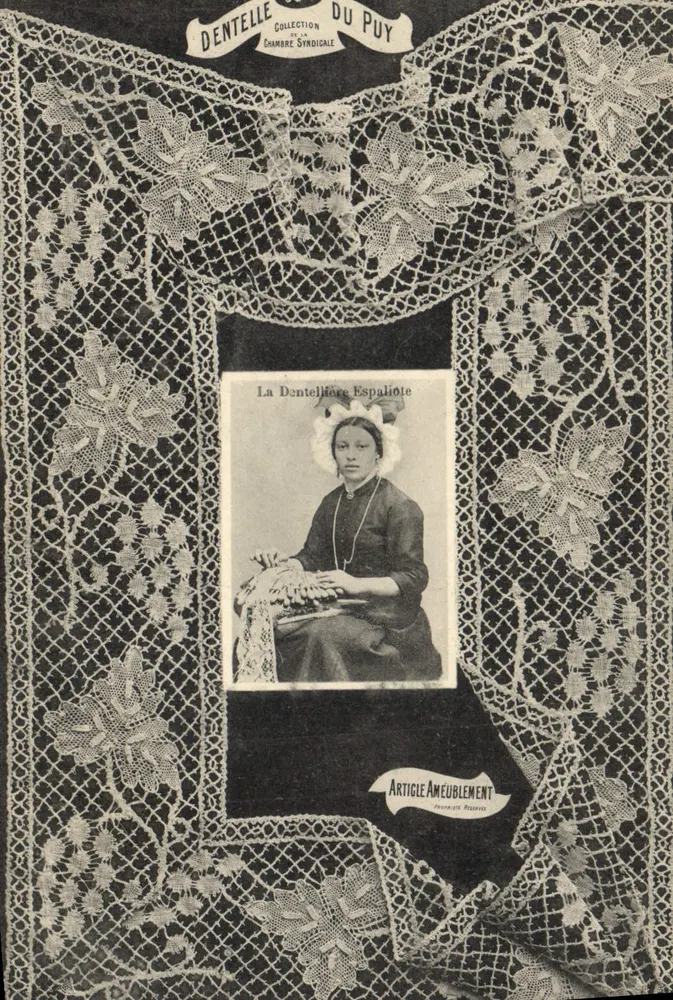 Dentelle du Puy — La Dentellière Espaliote — Verlag: Margerit-Dremond, Le Puy (H.-L.) - Vorderseite