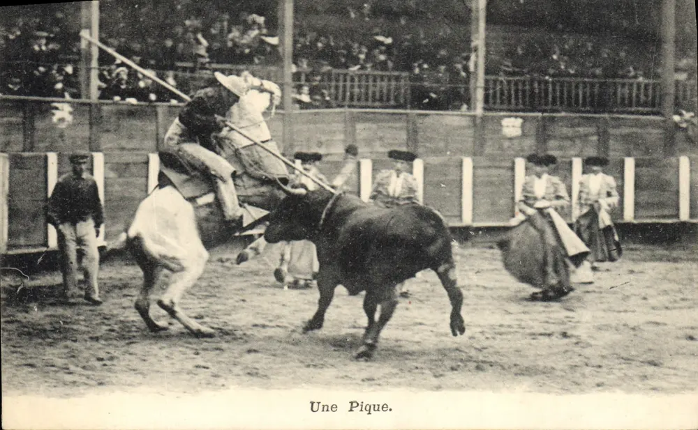 Uma Pique — espetáculo de tauromaquia — editor não identificado, n° de série não visível - Frente
