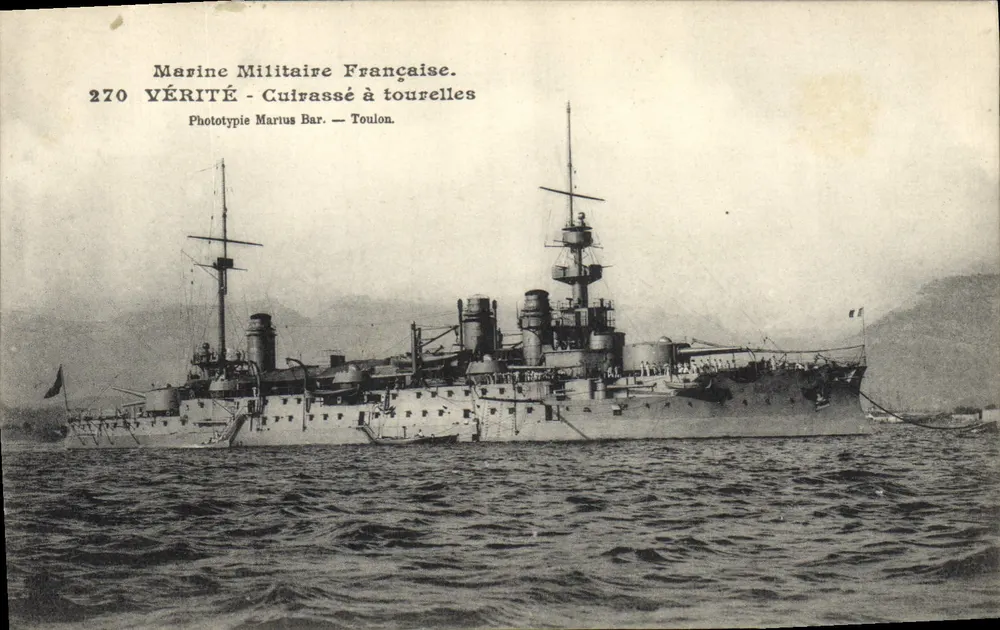 Vérité — Panzerkreuzer mit Türmen — Phototypie Marius Bar — Toulon - Vorderseite