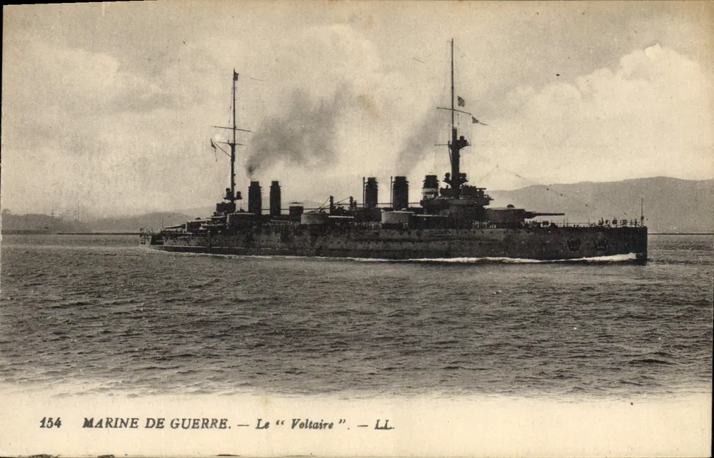 Marinha de Guerra — O "Voltaire" — LL. — 154 - Frente