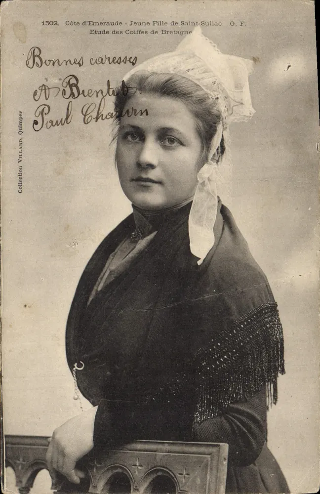 Jovem Menina de Saint-Suliac — Côte d’Émeraude, G.F. — Coleção Villand Quimper, n°1502 - Frente