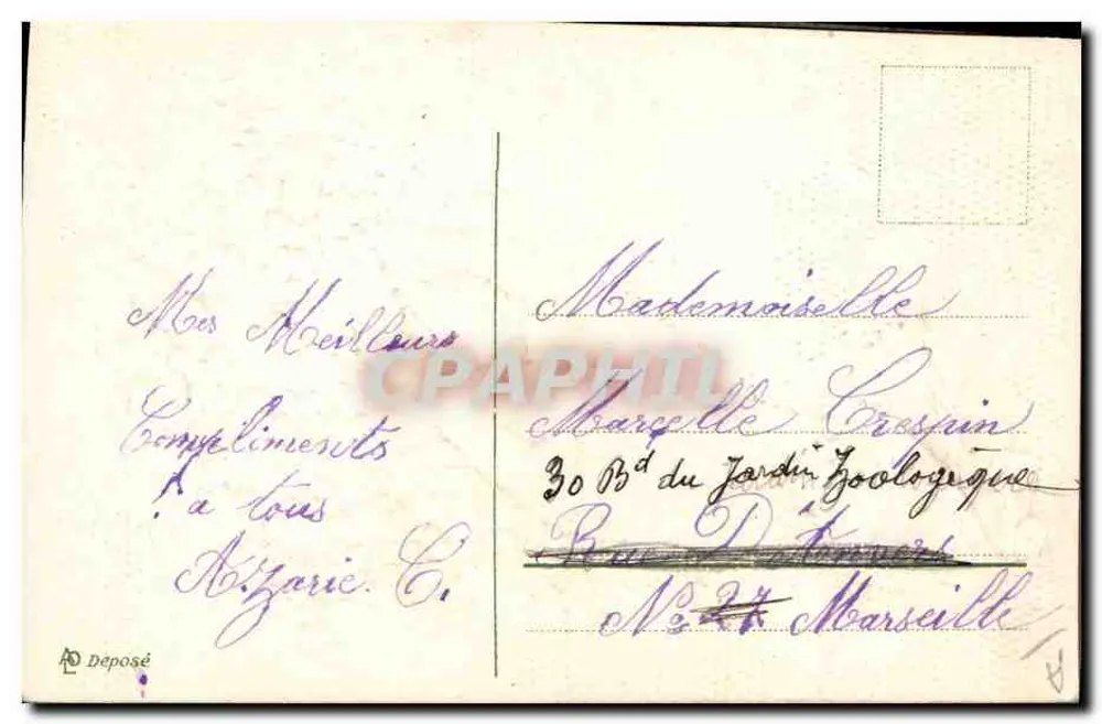 Mão oferecendo um buquê de myosotis — República Francesa 5c — editor não visível - Verso