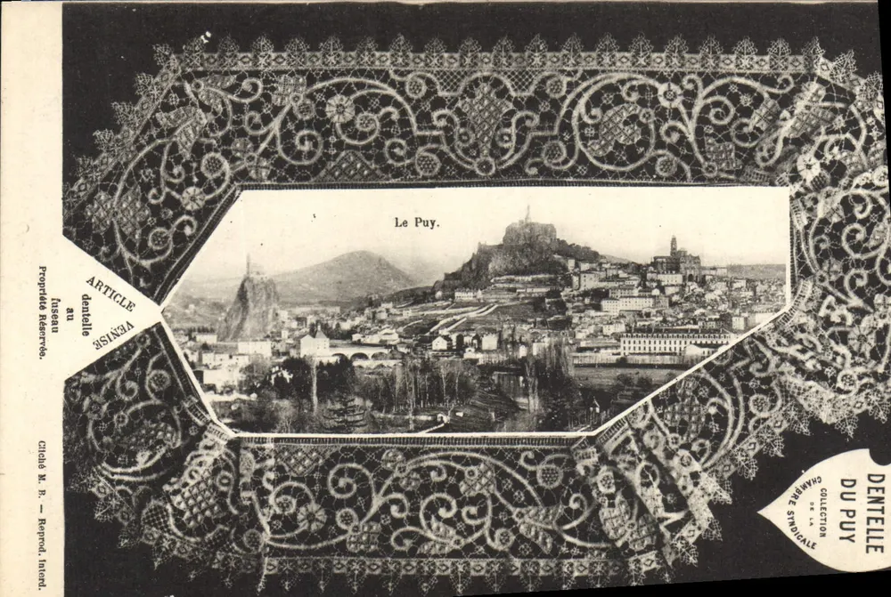 Le Puy — vista panorâmica — Chambre Syndicale de la Dentelle du Puy - Frente