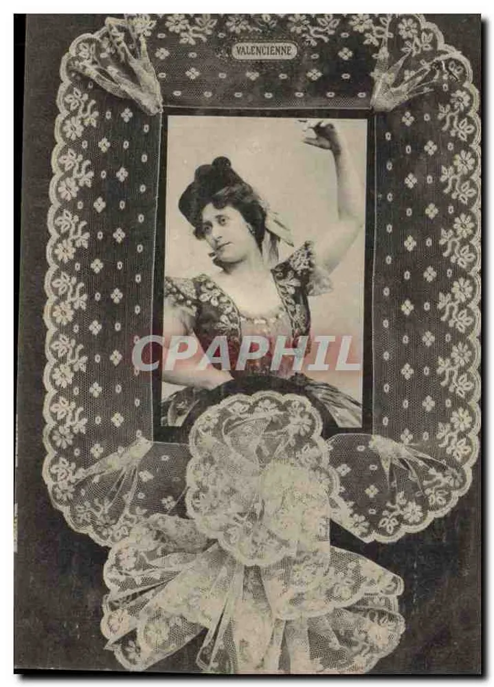 Mulher em traje de palco — Valencienne — Fototipo A. Bergeret & Cie, Nancy - Frente