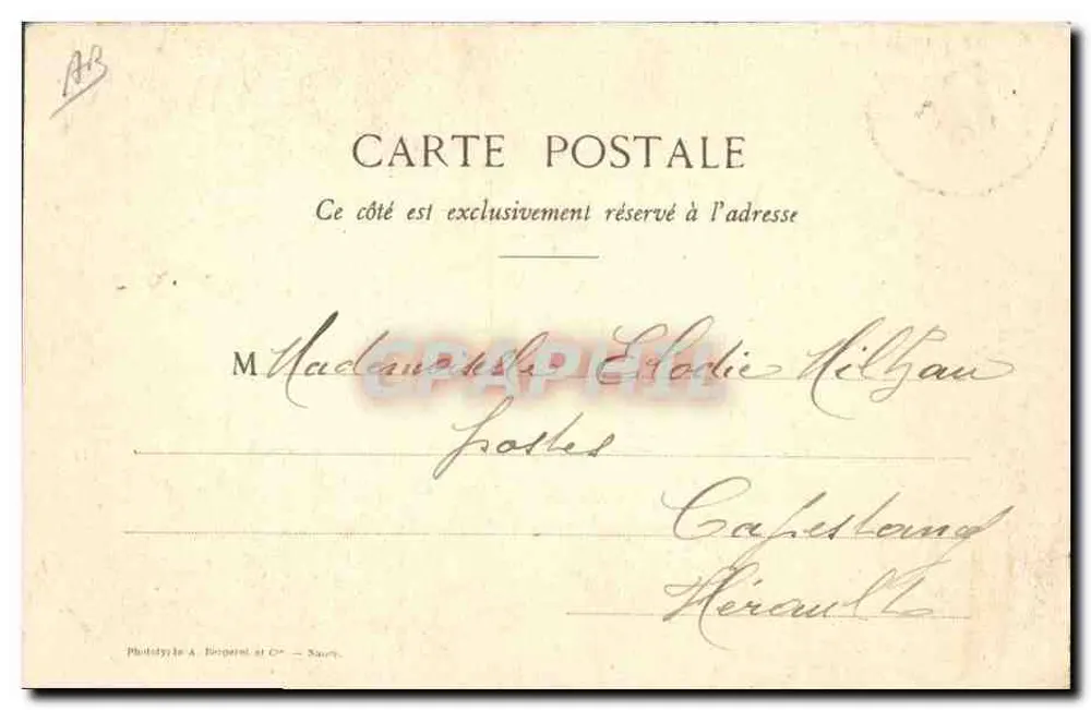 Vrouw in kostuum van het toneel — De Dentelles Renaissance — Fototype A. Féraperet et Cie, Saurat - Achterkant