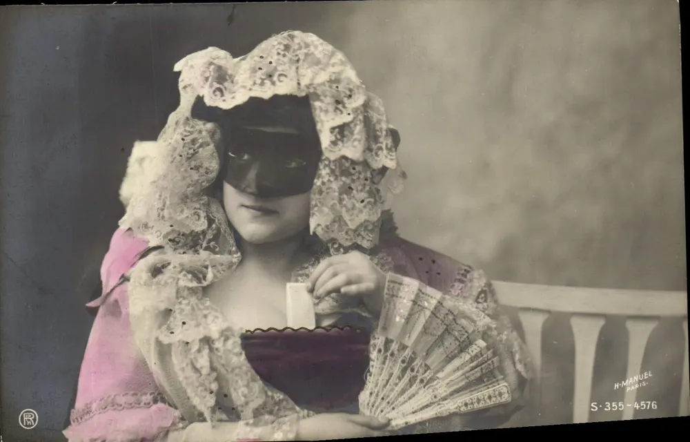 Frau im Schleier und Maske — H. Manuel, Paris — Serie S-355-4576 - Vorderseite