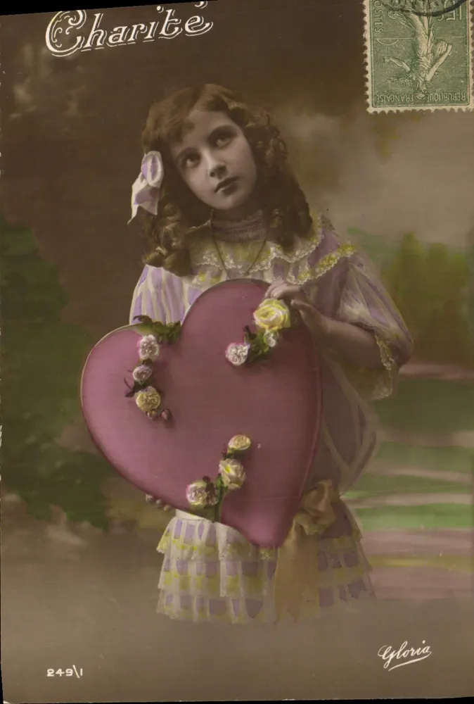 Mädchen mit einem großen, blumengeschmückten Herzen — Caritas — Gloria, Nr. 2491 - Vorderseite
