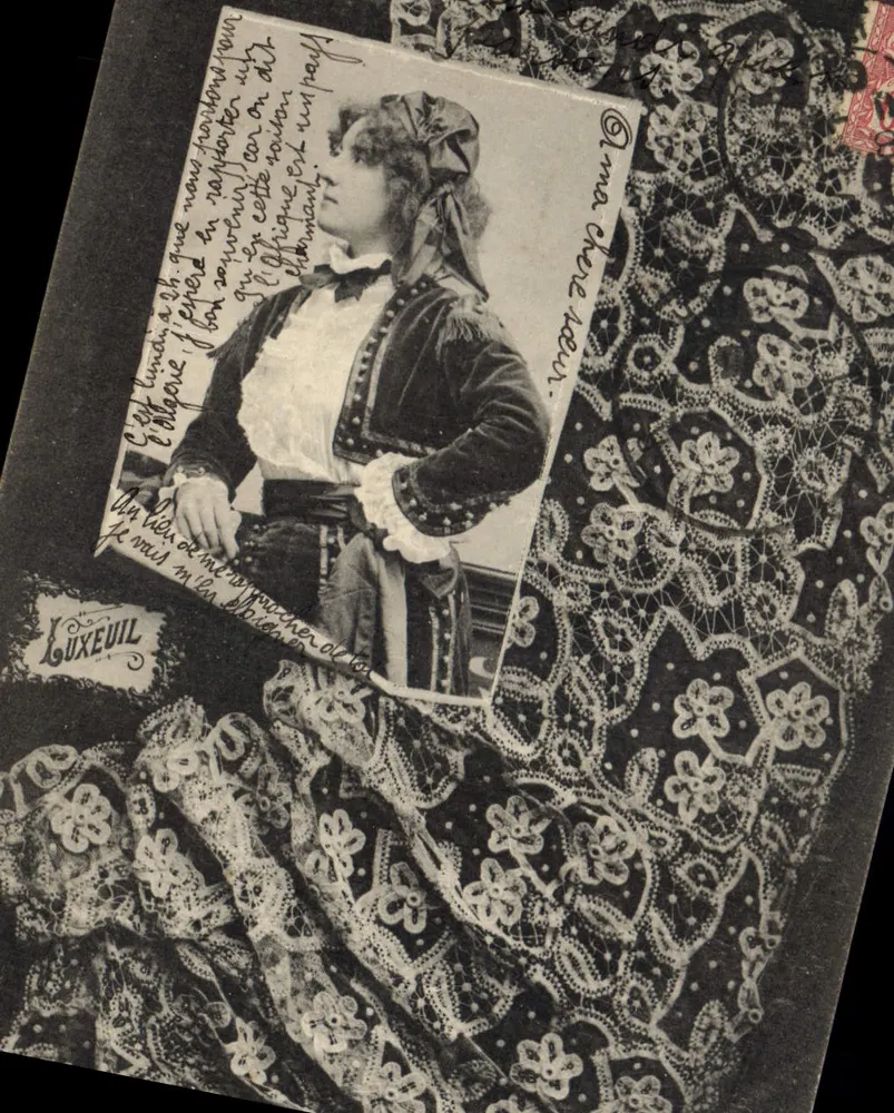 Mulher em traje — Luxeuil — Edição Phototypin A. Bergoret et Cie, Nancy - Frente