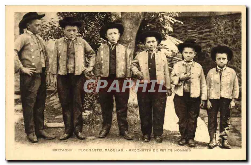 Bretaña - Plougastral-Daoulas - Brocheta de pequeños hombres - Anverso