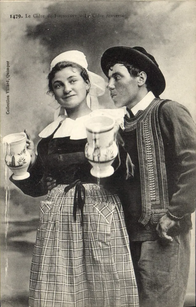Cider aus Fauvesnant — Umgedrehter Cider — Sammlung Villiard, Quimper - Vorderseite