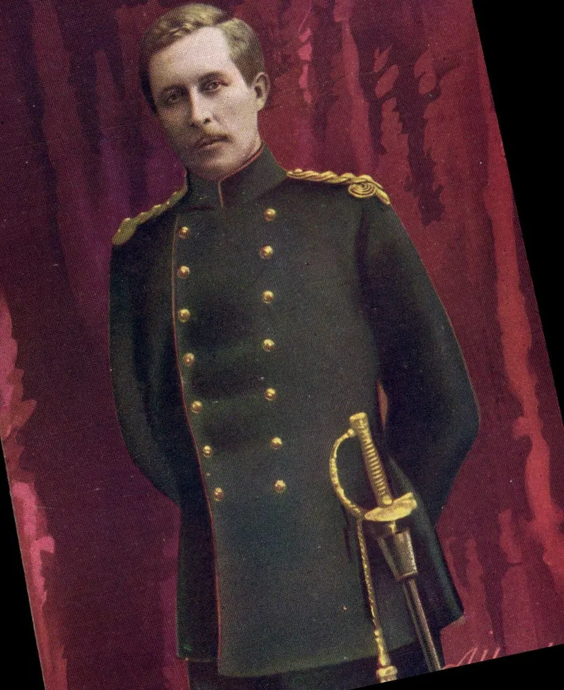 Retrato de um oficial em uniforme — editor CPHIL, n° 111 - Frente