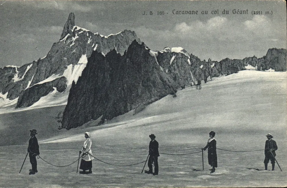 जीएंट के शिखर पर कारवान (3351 मीटर) — J.B. 180 — एडिटर J. Brocherel, आउस्त - आगे