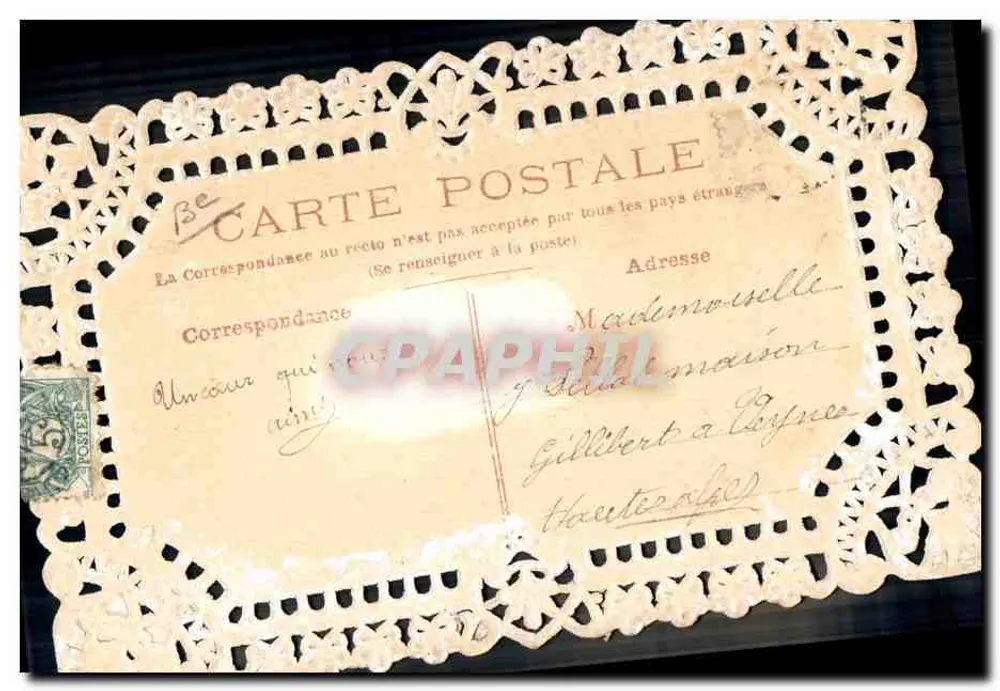 Arranjo de flores — Boa e feliz Festa — Carta postal decorada com renda - Verso