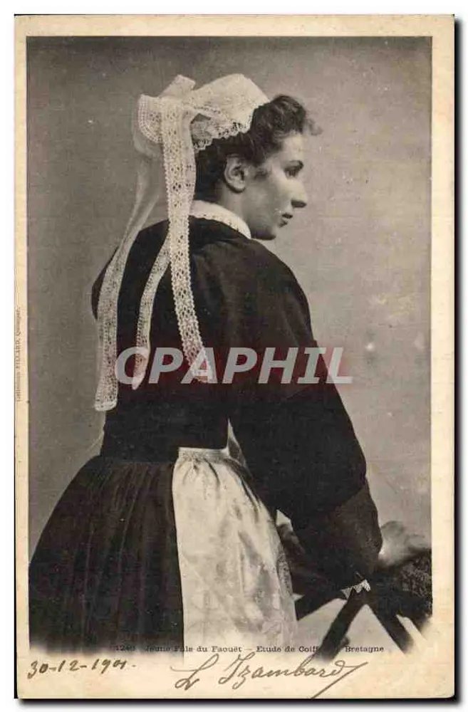 Jovem Menina do Faouet — Estudo de Cabelo — Bretanha - Frente