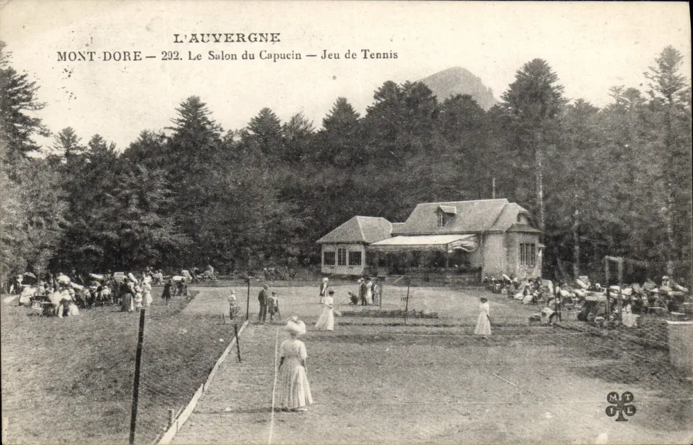 Mont-Dore — Der Capucin-Saal — Tennis-Spiel - Vorderseite