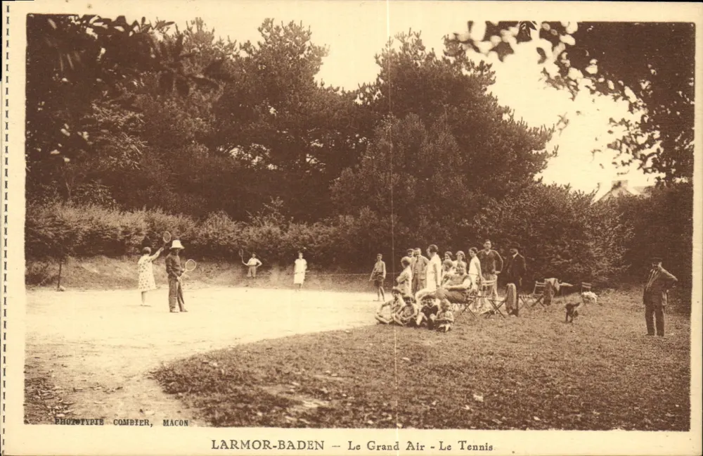 LARMOR-BADEN — Der Große Luft — Tennis — Phototypie Combier, Macon - Vorderseite