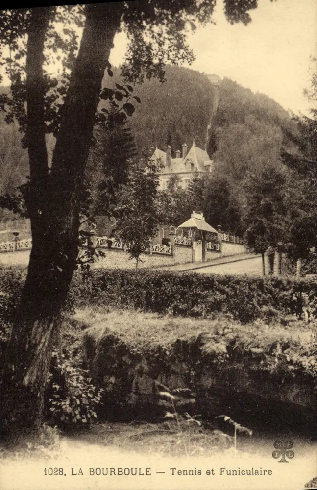 La Bourboule — Tênis e Funicular — n° 1028 - Frente
