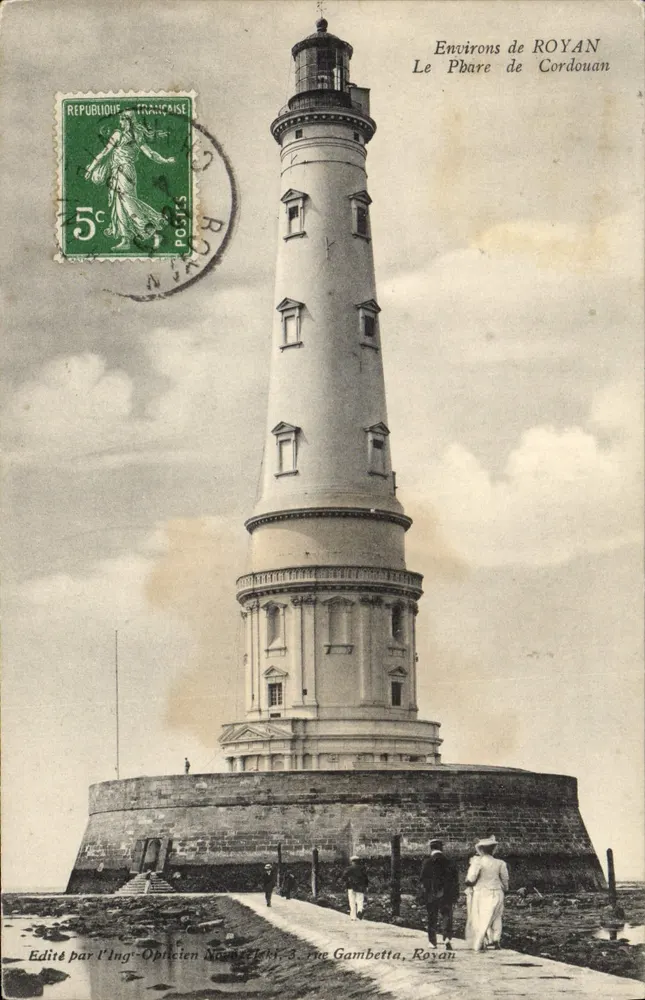 O Farol de Cordouan — Arredores de ROYAN — Editado pelo Óptico Engenheiro Romain Hekki, 3, rue Gambetta, Royan - Frente