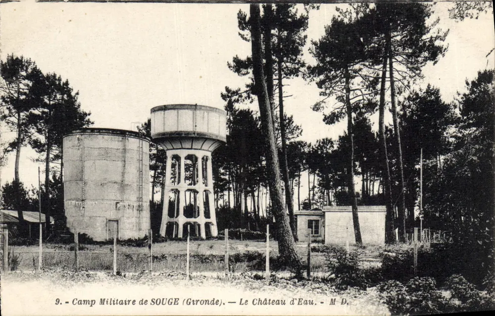 Militärstützpunkt SOUGE (Gironde) — Das Wasserwerk — M.D. - Vorderseite