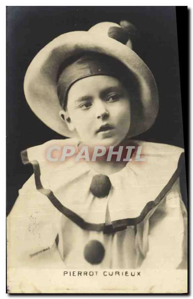 Pierrot Curieux — retrato de criança em traje de Pierrot — editor anônimo, número de série não visível - Frente