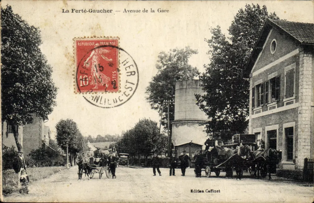 La Ferté-Gaucher — Avenue de la Gare — Édition Coffinet - Vorderseite
