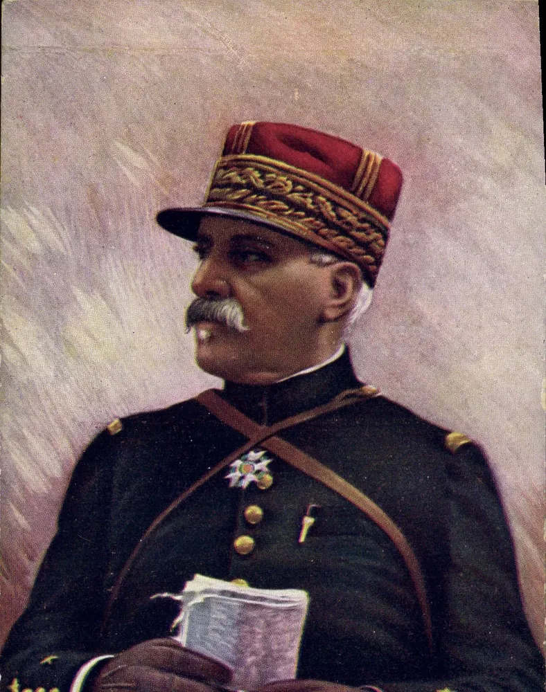 Geral de Castelnau — Nascido em Sainte-Afrique — Editor Thiéry & Sigrand, Toulon - Frente