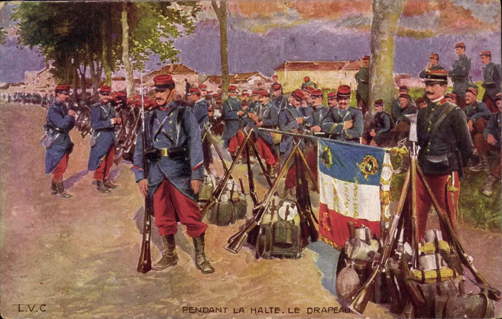 Soldados franceses em parada — A bandeira — L.V.C. - Frente