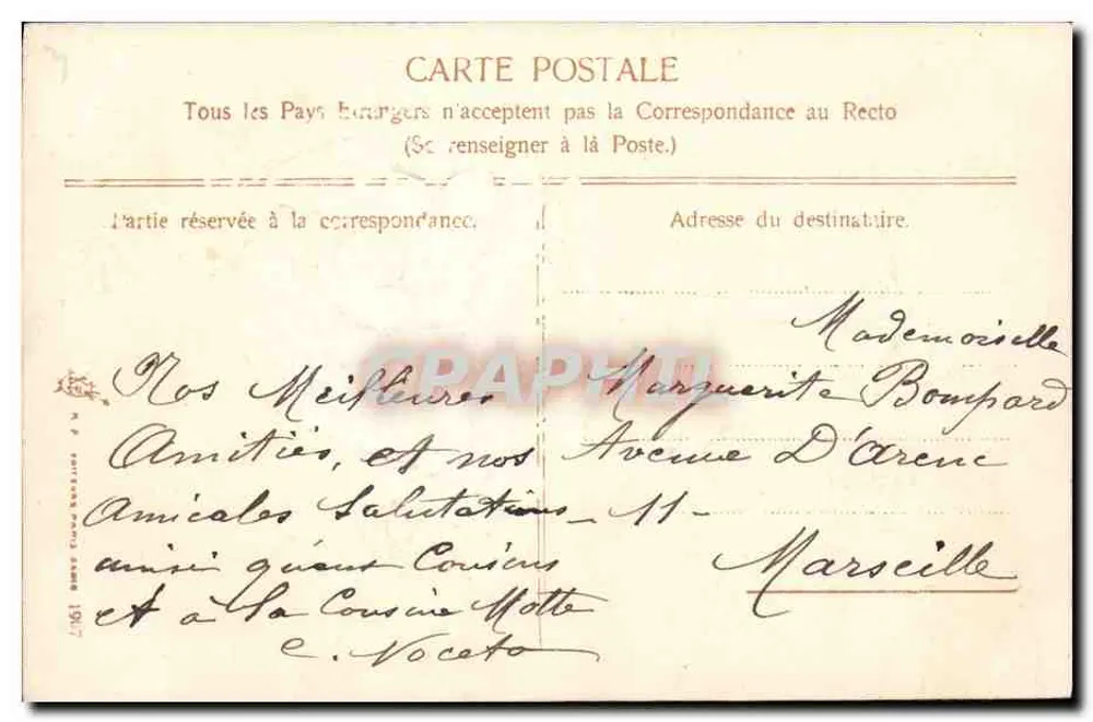 Bouquet de violettes em um cesto — Amizade — editor não visível - Verso
