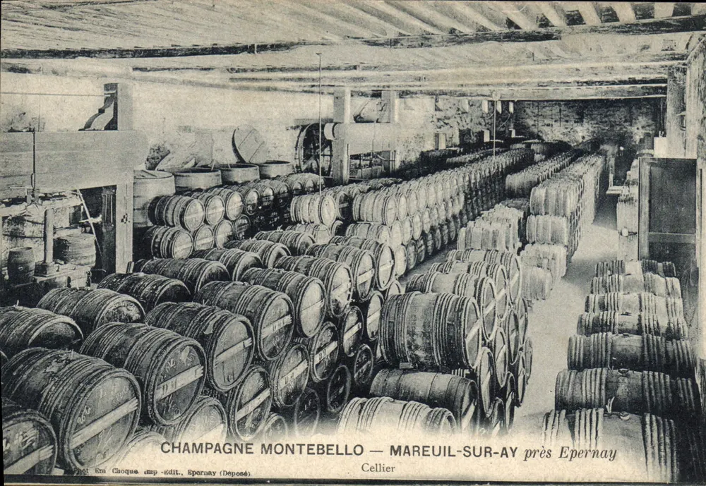 Champagner Montebello — Mareuil-sur-Ay bei Epernay — Keller - Vorderseite